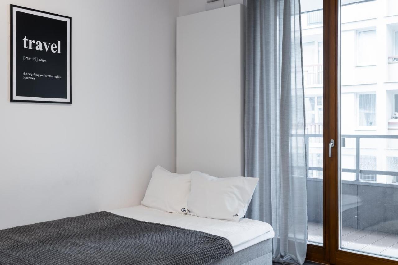 Golden Apartments Warsaw - Bright And Modern Apartments -Premium Building In Top Location- Solidarnosci Luaran gambar